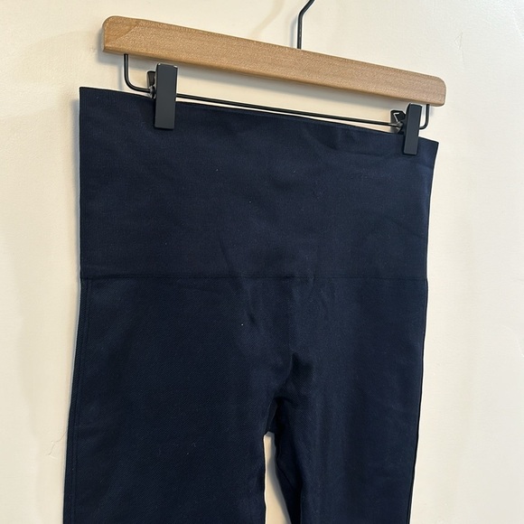 SPANX look at me now navy blue seamless leggings Large - Picture 7 of 10